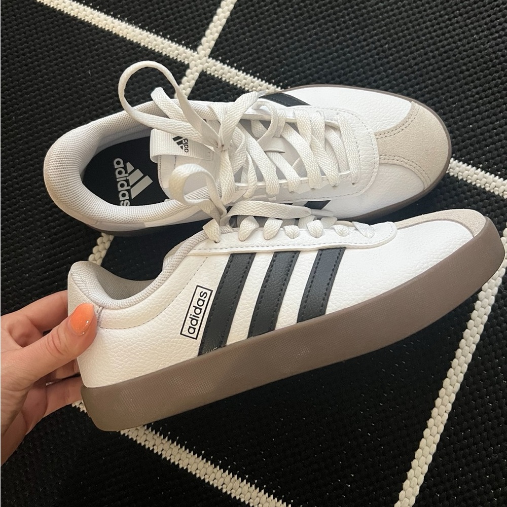 Adidas Sambas